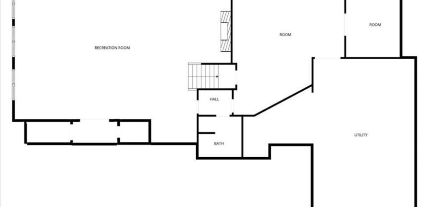 5929 N Mattox Road, Kansas City, MO 64151