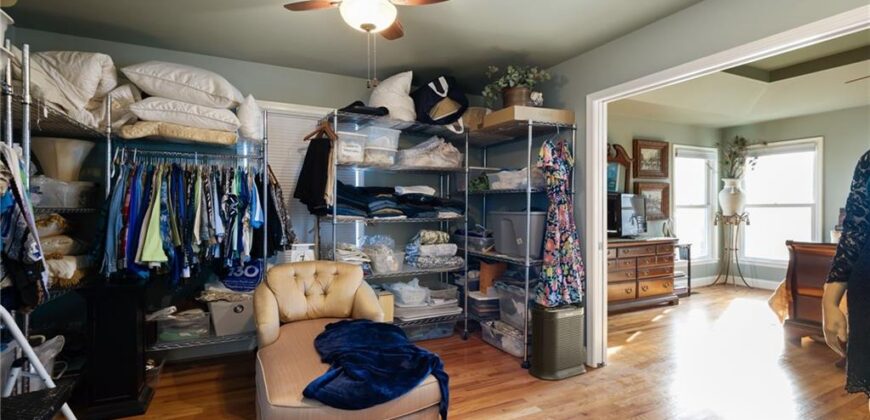 4203 NE 57th Terrace, Kansas City, MO 64119