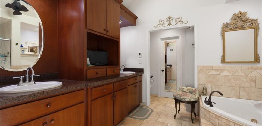 4203 NE 57th Terrace, Kansas City, MO 64119