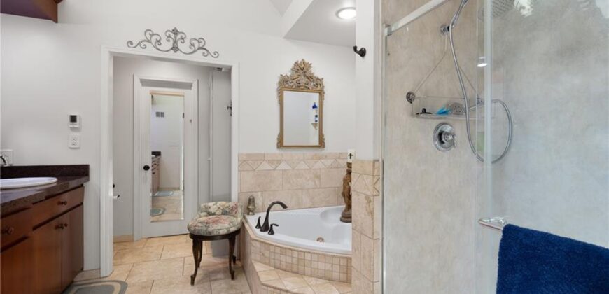 4203 NE 57th Terrace, Kansas City, MO 64119