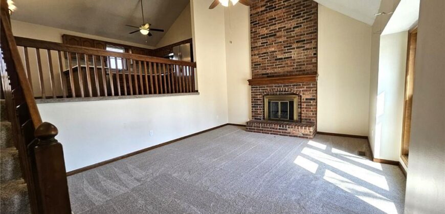 1300 NE 80th Street, Kansas City, MO 64118