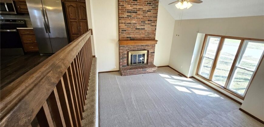 1300 NE 80th Street, Kansas City, MO 64118