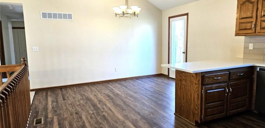 1300 NE 80th Street, Kansas City, MO 64118
