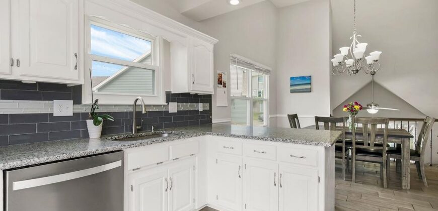 104 Gilliland Circle, Smithville, MO 64089