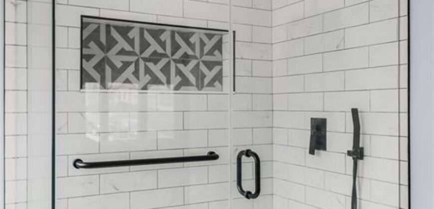 104 Gilliland Circle, Smithville, MO 64089