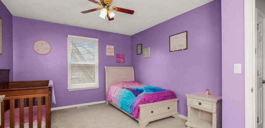 104 Gilliland Circle, Smithville, MO 64089