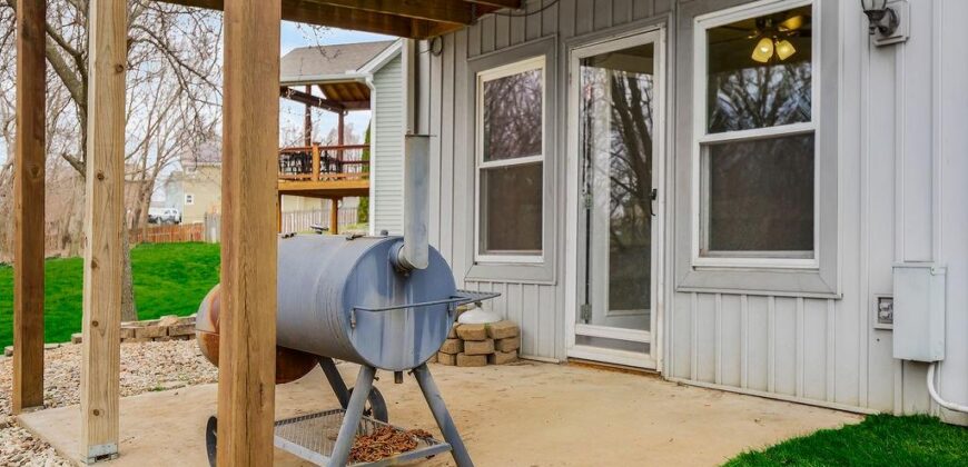 104 Gilliland Circle, Smithville, MO 64089