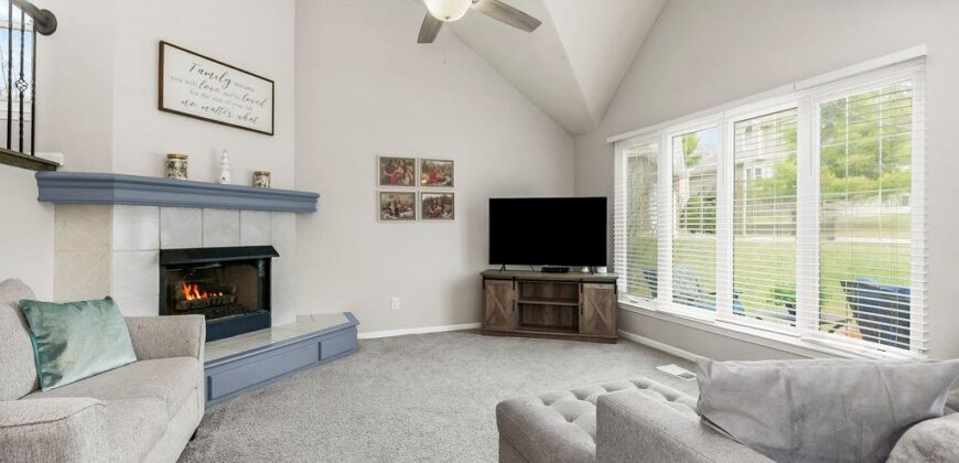 104 Gilliland Circle, Smithville, MO 64089