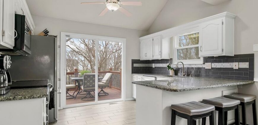 104 Gilliland Circle, Smithville, MO 64089