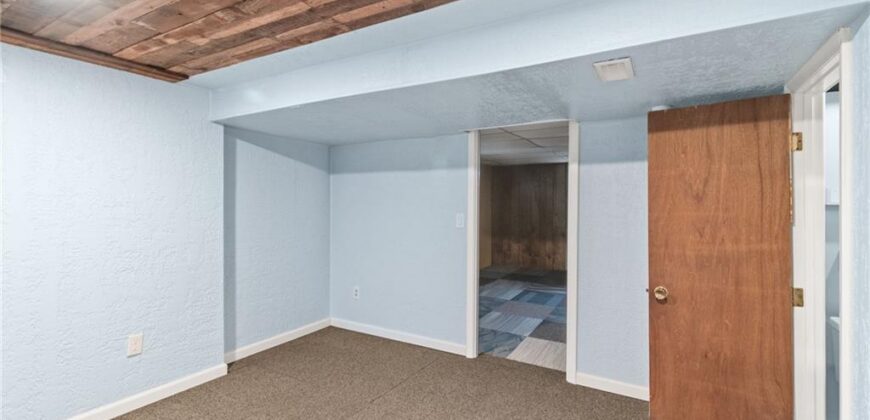 3432 NE 46TH Street, Kansas City, MO 64117