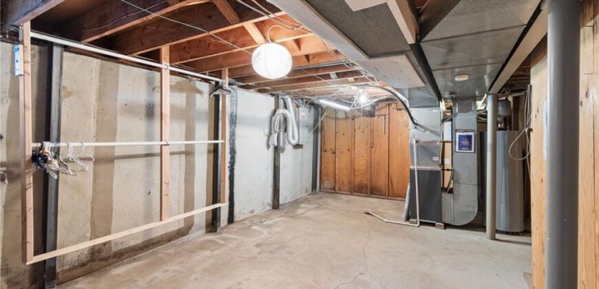 3432 NE 46TH Street, Kansas City, MO 64117