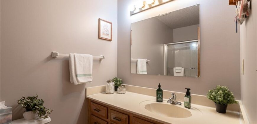 113 E Frank Street, Kearney, MO 64060