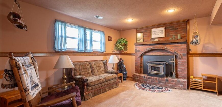 113 E Frank Street, Kearney, MO 64060