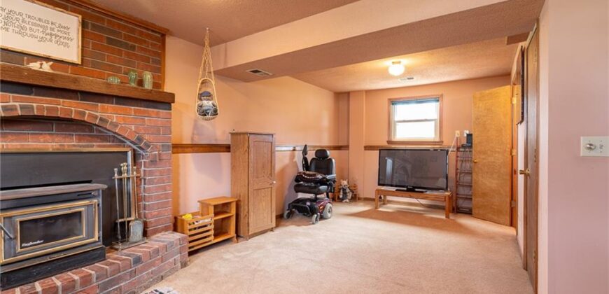 113 E Frank Street, Kearney, MO 64060