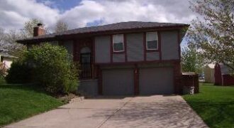 113 E Frank Street, Kearney, MO 64060