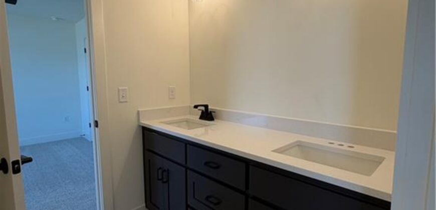 13522 NE 114th Place, Kearney, MO 64060