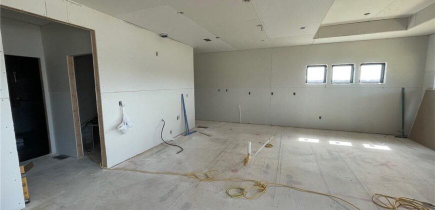 1824 Homestead Drive, Liberty, MO 64068