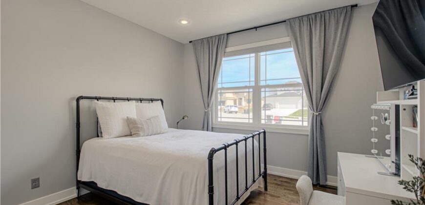 2002 Foxtail Point, Kearney, MO 64060