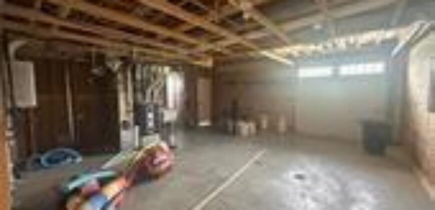 2002 Foxtail Point, Kearney, MO 64060