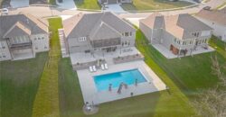 2002 Foxtail Point, Kearney, MO 64060