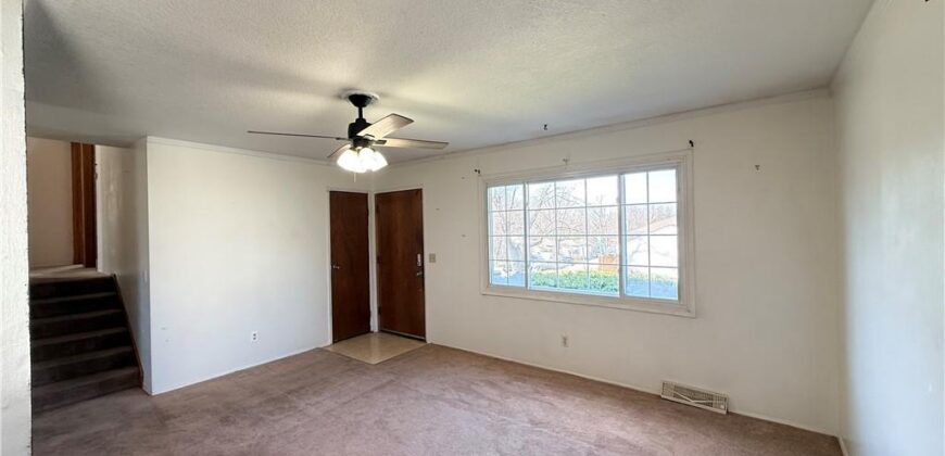 7801 NE San Rafael Drive, Kansas City, MO 64119