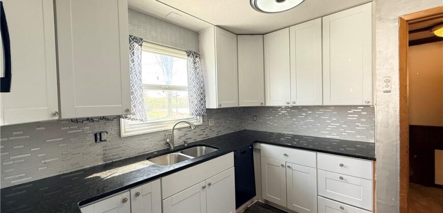 7801 NE San Rafael Drive, Kansas City, MO 64119