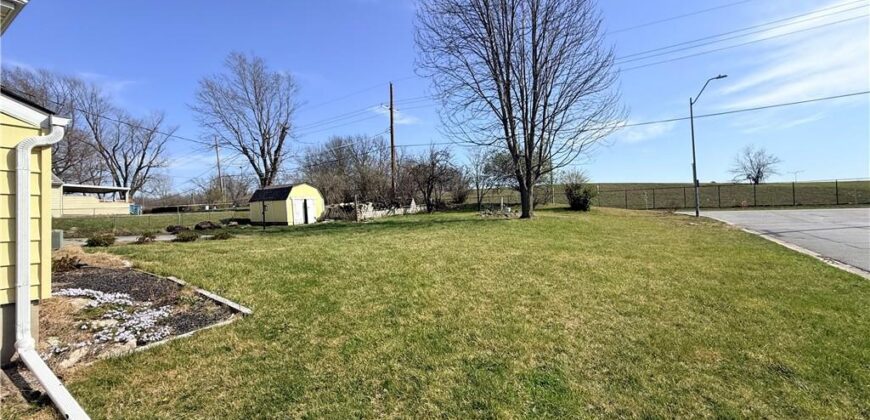 7801 NE San Rafael Drive, Kansas City, MO 64119