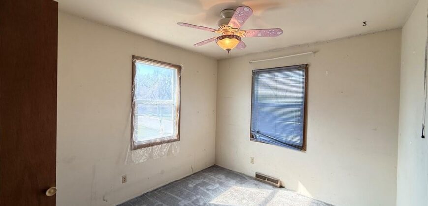 7801 NE San Rafael Drive, Kansas City, MO 64119