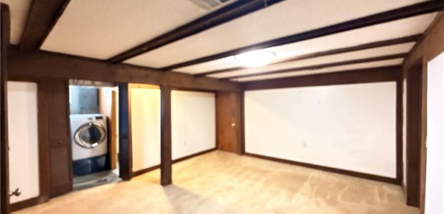 7801 NE San Rafael Drive, Kansas City, MO 64119