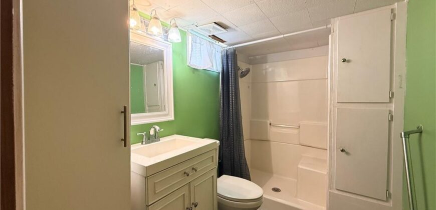 7801 NE San Rafael Drive, Kansas City, MO 64119