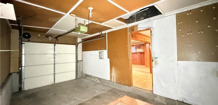 7801 NE San Rafael Drive, Kansas City, MO 64119