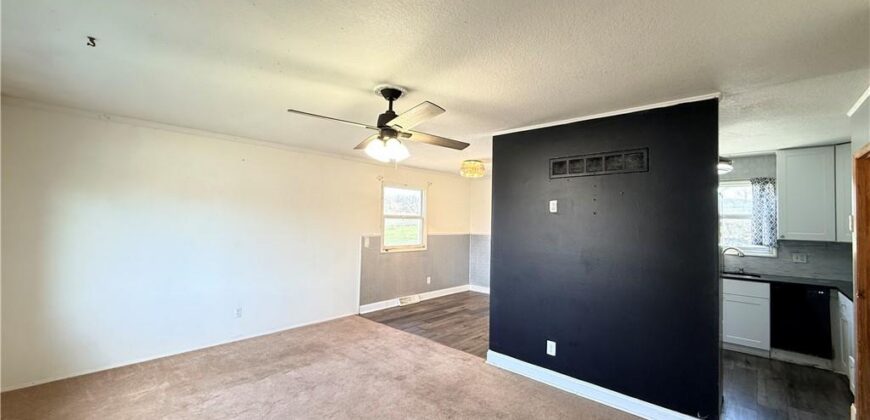 7801 NE San Rafael Drive, Kansas City, MO 64119