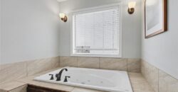 10810 N Virginia Avenue, Kansas City, MO 64155