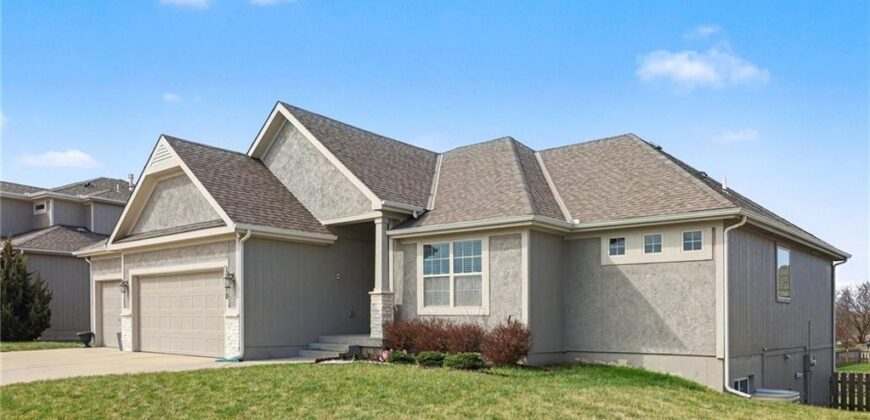 10810 N Virginia Avenue, Kansas City, MO 64155