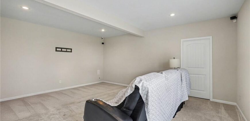 10810 N Virginia Avenue, Kansas City, MO 64155