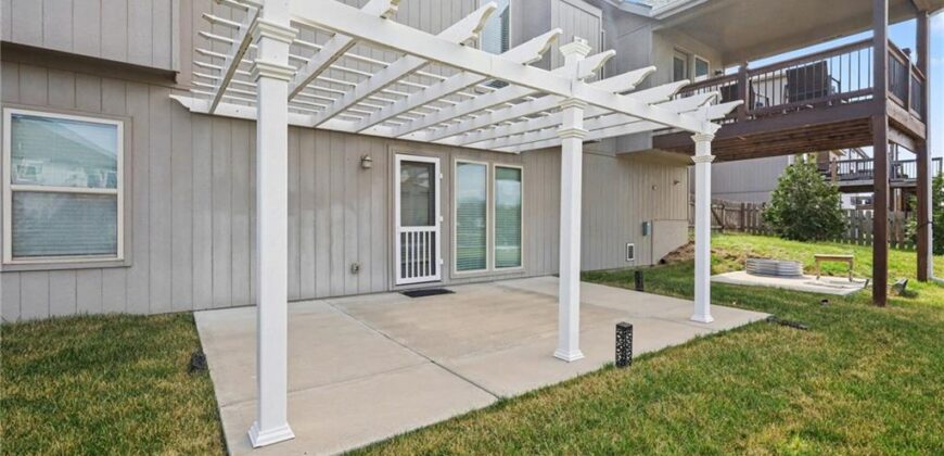 10810 N Virginia Avenue, Kansas City, MO 64155