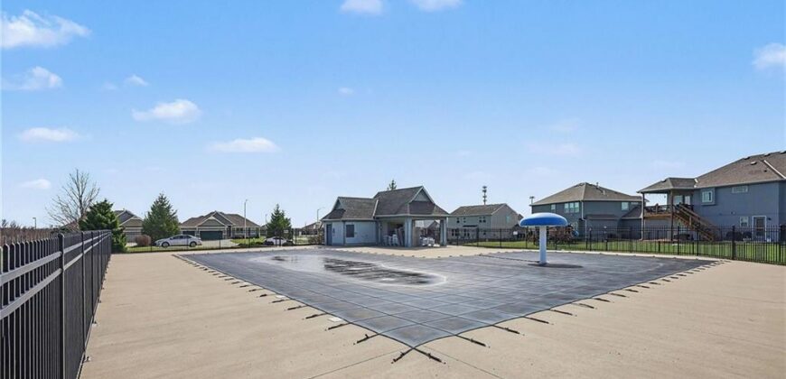 10810 N Virginia Avenue, Kansas City, MO 64155