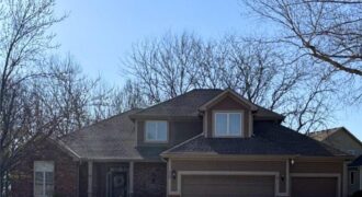 6180 N Nevada Avenue, Parkville, MO 64152
