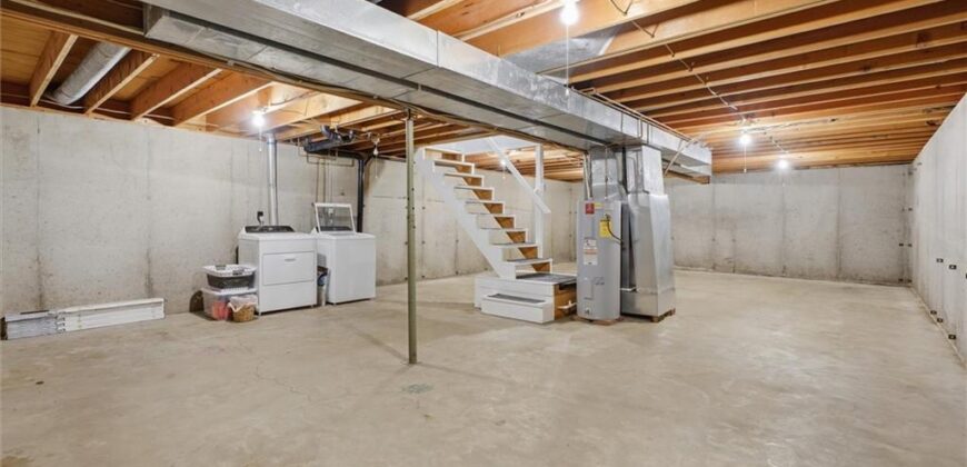 213 Thomas Street, Weston, MO 64098