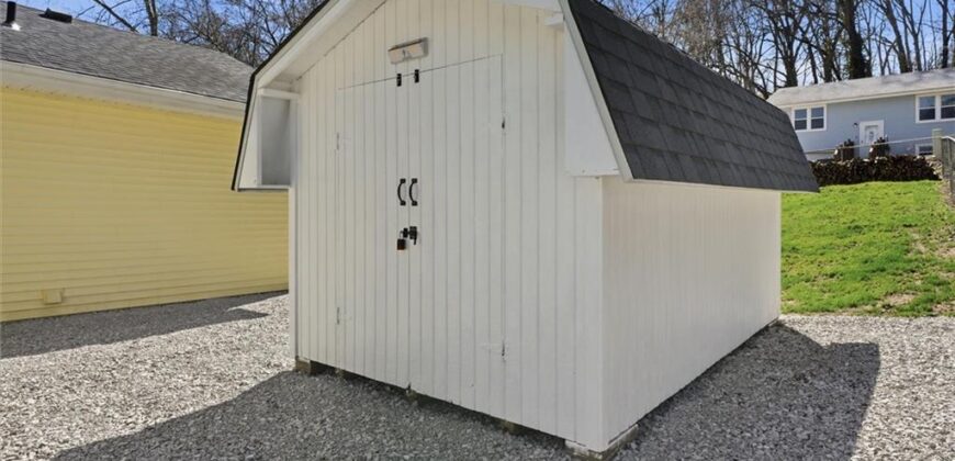 213 Thomas Street, Weston, MO 64098