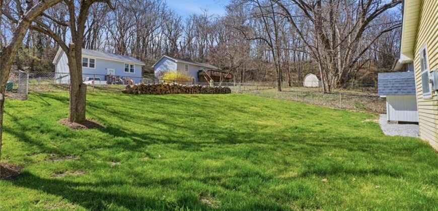 213 Thomas Street, Weston, MO 64098