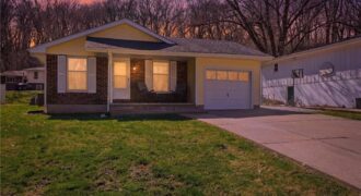 213 Thomas Street, Weston, MO 64098