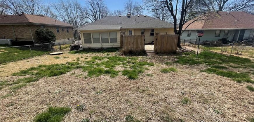 3412 NE 68th Terrace, Kansas City, MO 64119