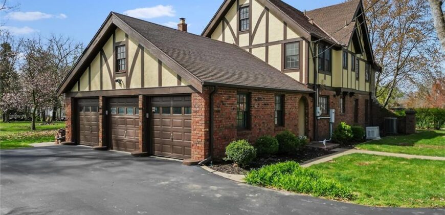 8 Orchard Place, Excelsior Springs, MO 64024