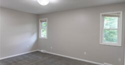 5710 NW Raintree Drive, Parkville, MO 64152