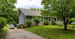 5710 NW Raintree Drive, Parkville, MO 64152