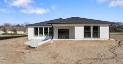 9736 N Montclair Avenue, Kansas City, MO 64153