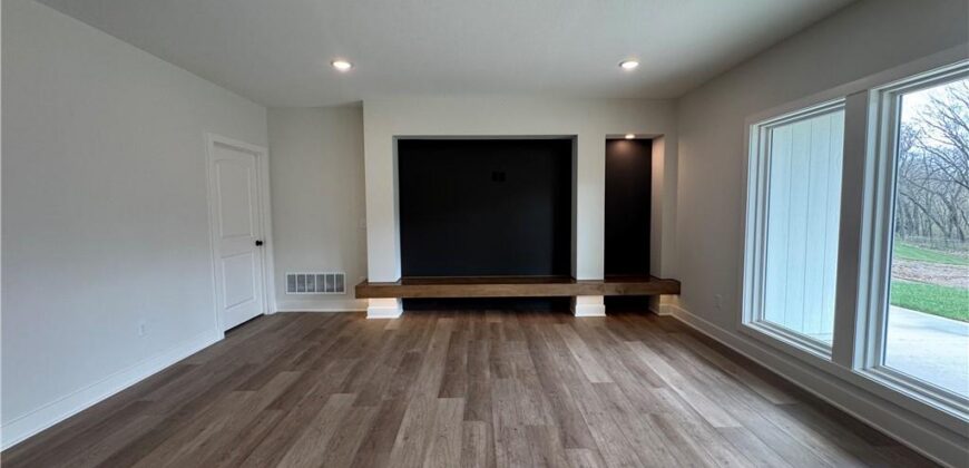 12495 N Arbor Way, Platte City, MO 64079
