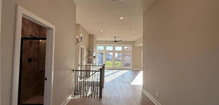 4867 NW Vicolo Dellamore Way, Riverside, MO 64150