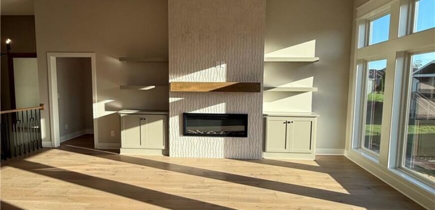 4867 NW Vicolo Dellamore Way, Riverside, MO 64150